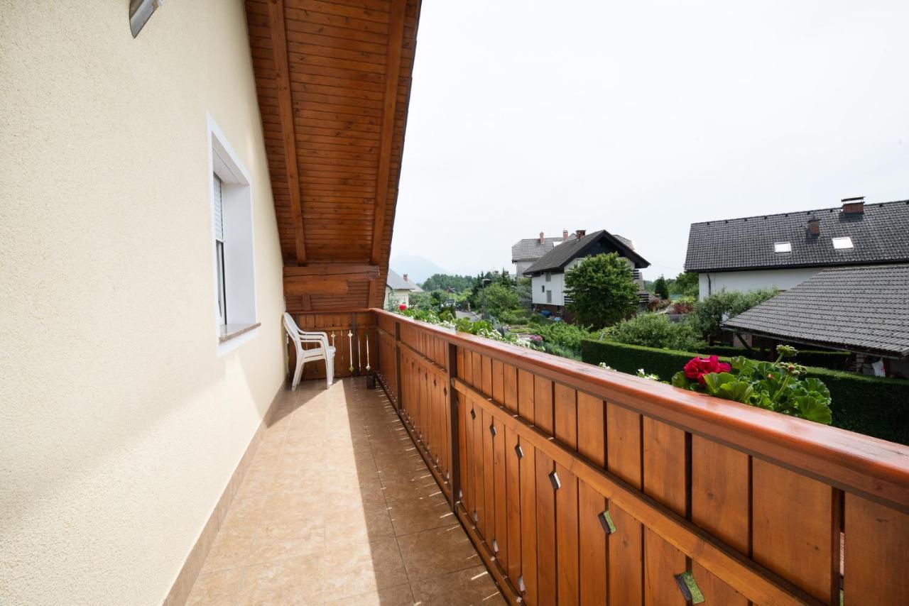 Apartmaji Trentelj 布莱德 外观 照片