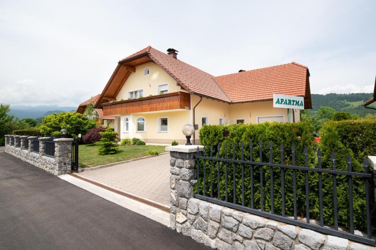Apartmaji Trentelj 布莱德 外观 照片